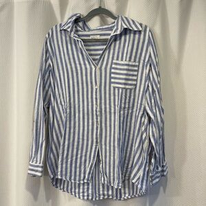 Womans size lg Nicole Miller Blue and White Striped Button-Up Shirt